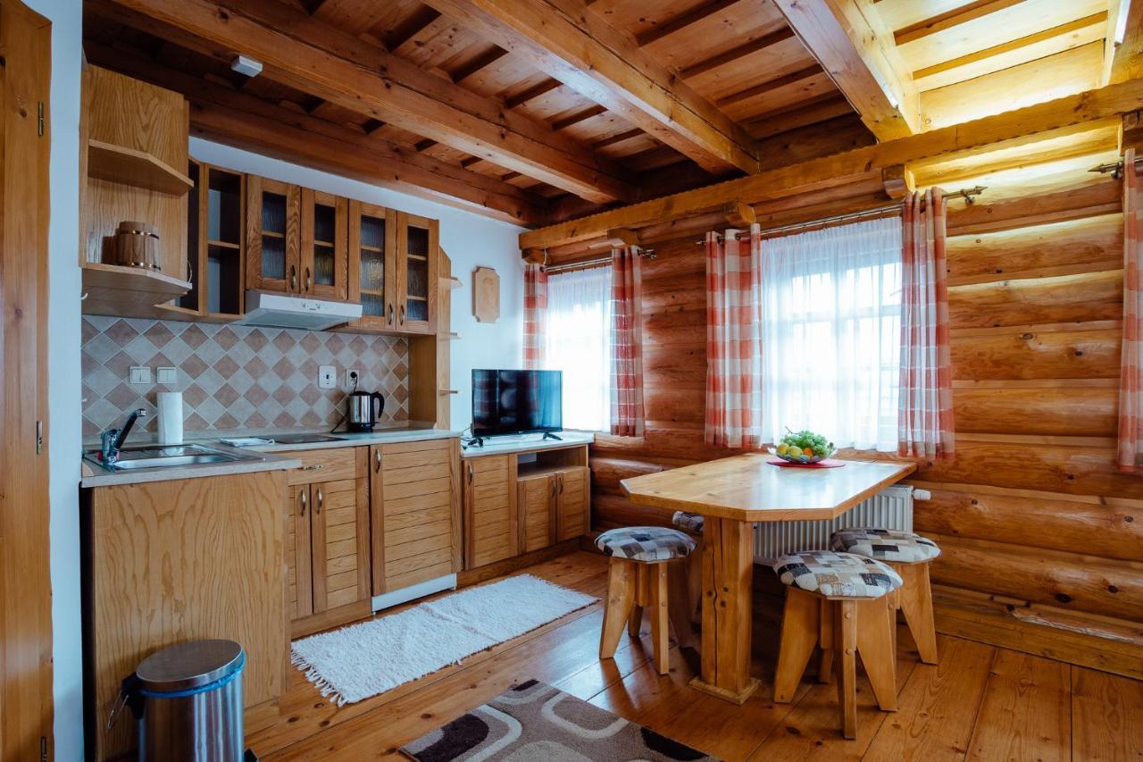 Janosikova Valaska Hills Apartments Терхова Экстерьер фото