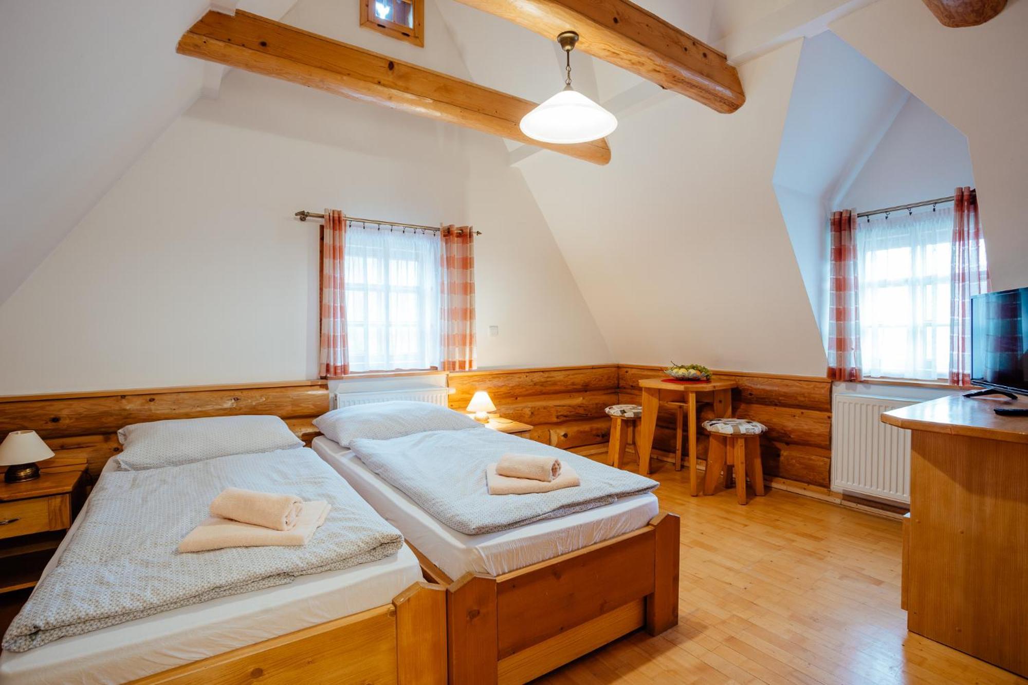 Janosikova Valaska Hills Apartments Терхова Экстерьер фото